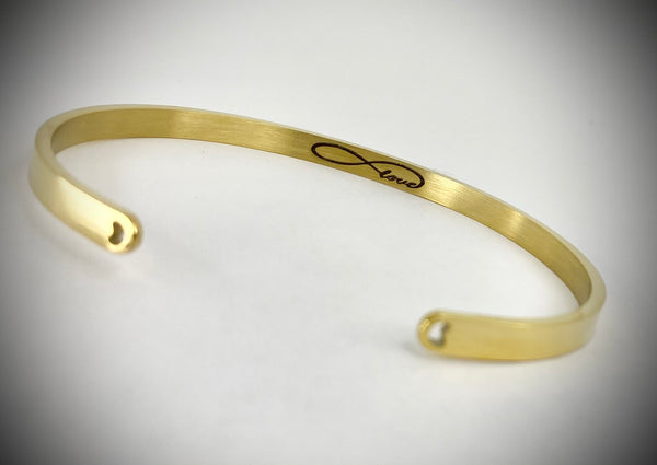 Hakuna Matata Mantra Bangle