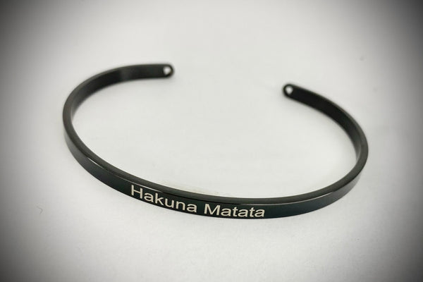 Hakuna Matata Mantra Bangle